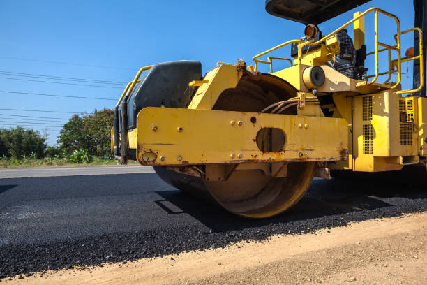Best Driveway Paving Contractor  in Riesel, TX